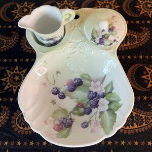 Lois White CreARTive Treasures Blackberry & Blossoms Miniature Tea Serving Dish